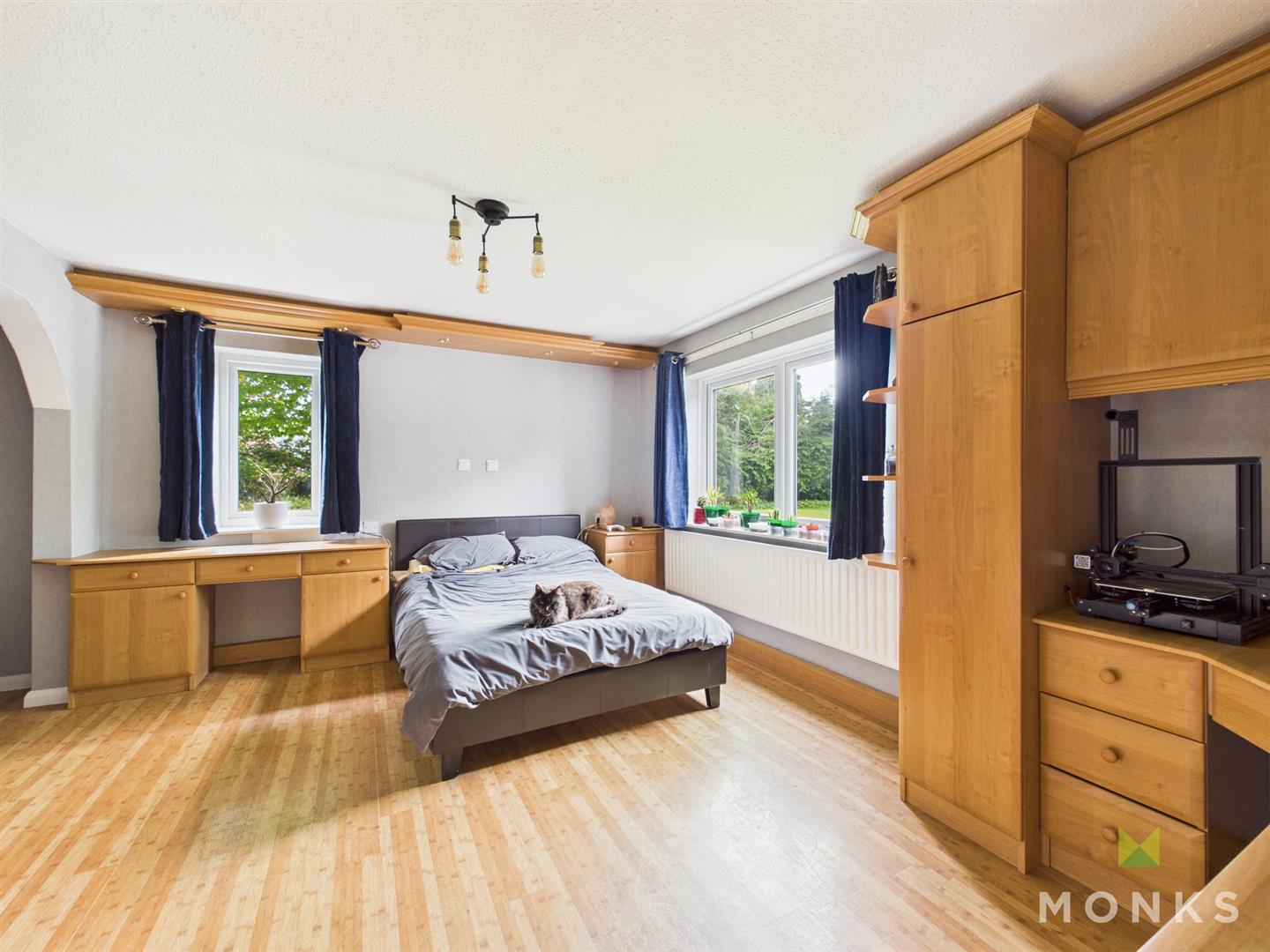 Oakdene Lowe Hill Road, Wem, SY4 5UA For Sale